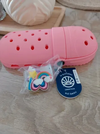 Trousse scolaire inspiration Crocs avec Charms