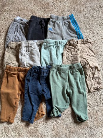 10 pantalons