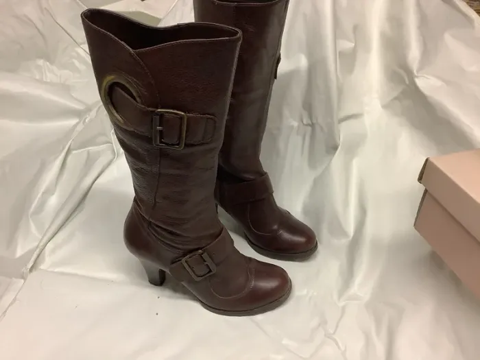 Bottes cuir - photo numéro 2
