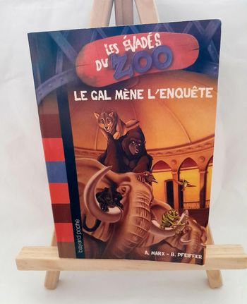 Les évadés du Zoo Tome 2 Le Cal mène l'enquête