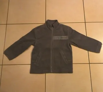 gilet zippé polaire NKY 6 ans