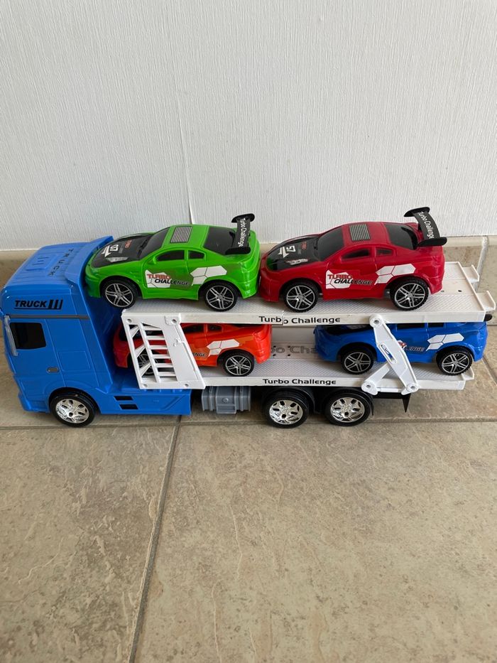 Camion transporteur + 4 voitures - photo numéro 3