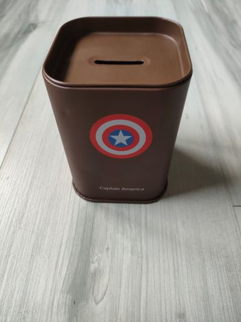 Tirelire Captain America
