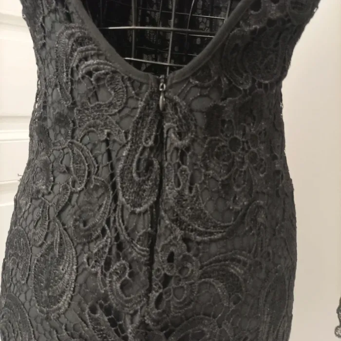 Robe chic dos nu taille 38 - photo numéro 6