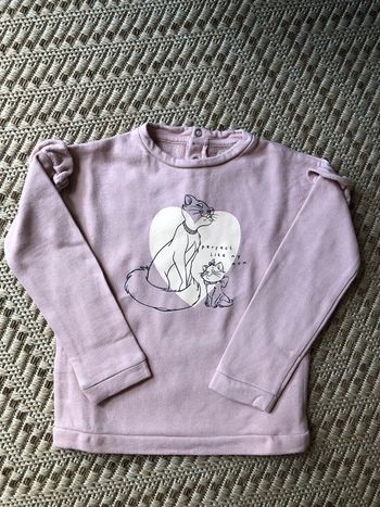 Sweat taille 36 mois