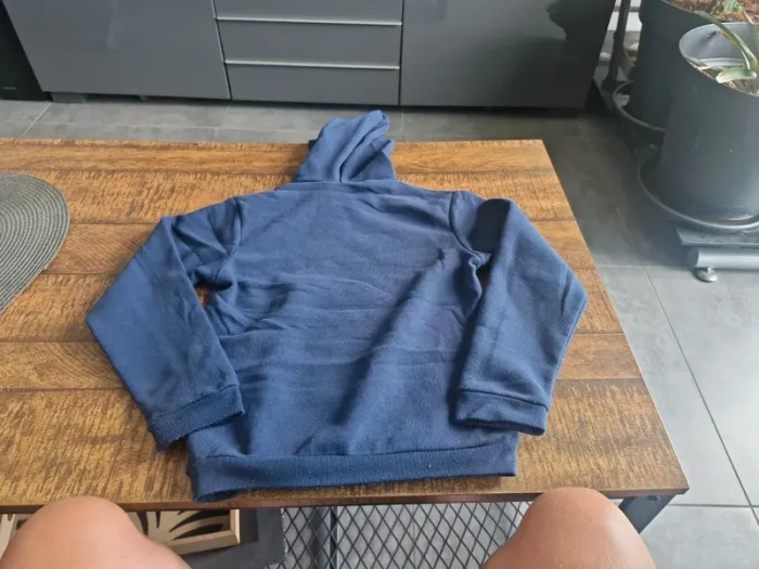 Sweat 8 ans - photo numéro 3