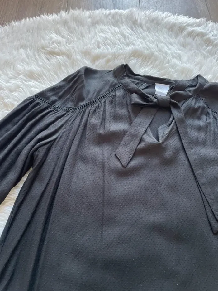 Chemise blouse à volants et dentelles - photo numéro 3