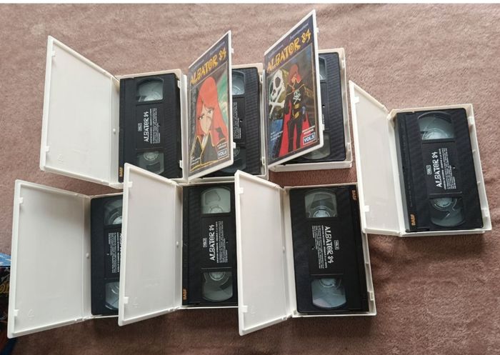 A saisir, coffret VHS  " Albator 84 " ( bien lire svp ) - photo numéro 8