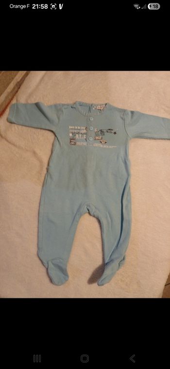 Pyjama bébé taille 3 mois