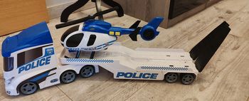 grand camion de police