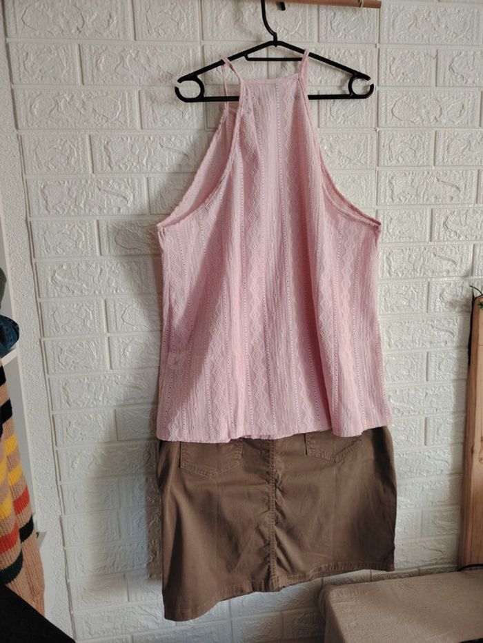 Ensemble jupe kaki, top rose et banane - photo numéro 7