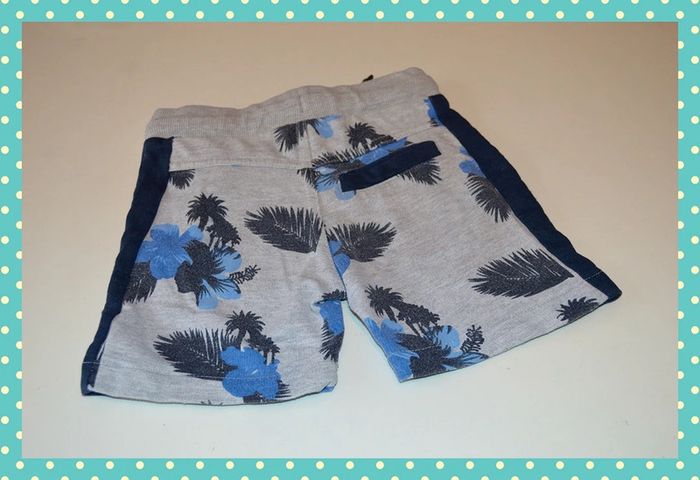 short Orchestra gris et bleu taille 3 ans / 98 cm - photo numéro 2