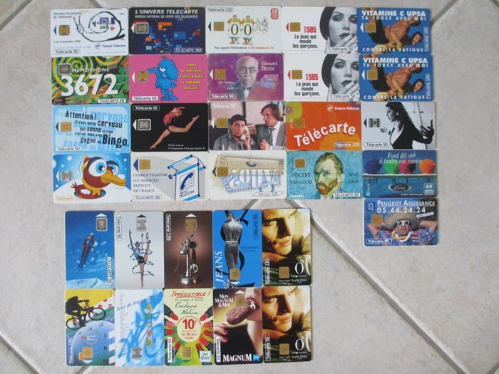 Lot de 32 cartes téléphoniques - photo numéro 1