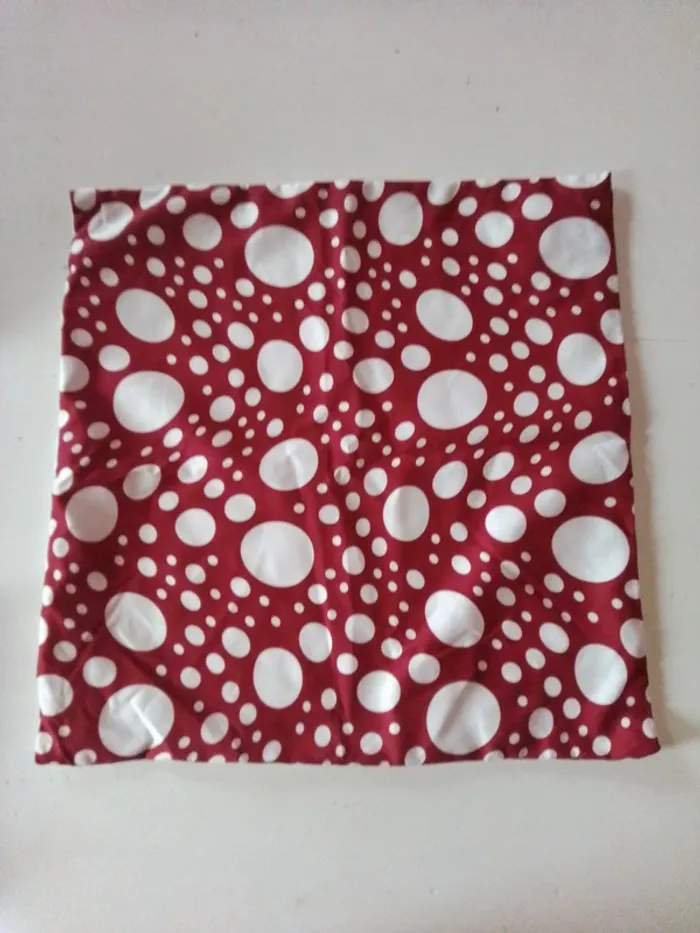 Lot de 8 taies coussin 45x45 géométrique bordeaux - photo numéro 2