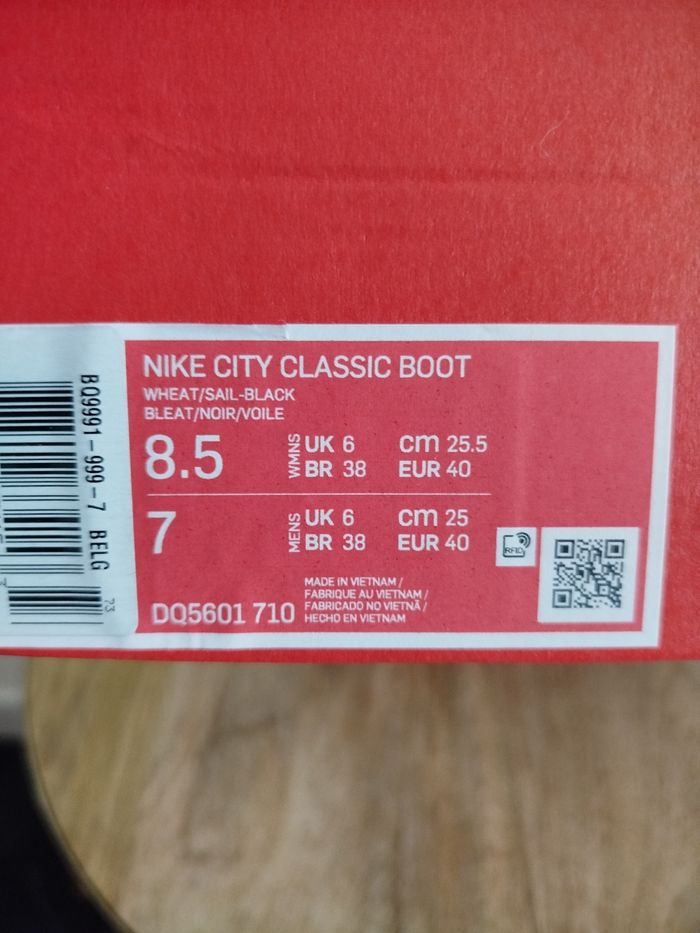 Boots Nike T 40 - photo numéro 10