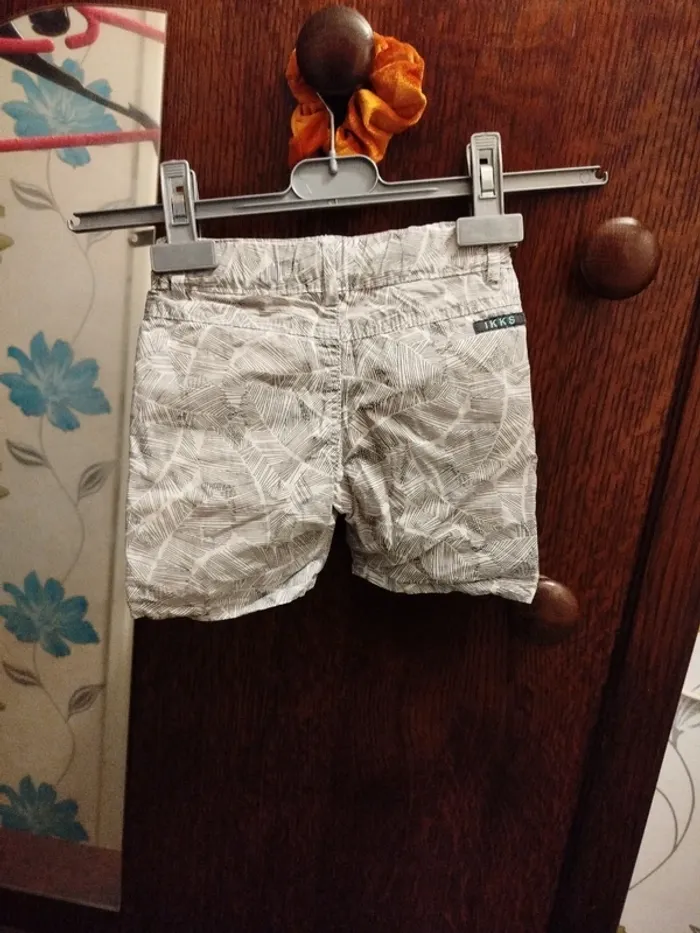 Short réversible 18m - photo numéro 2