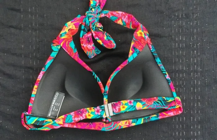 Haut de bikini Bikki Beach fleuri – XXL réglable à la taille 🌺Femme - photo numéro 2