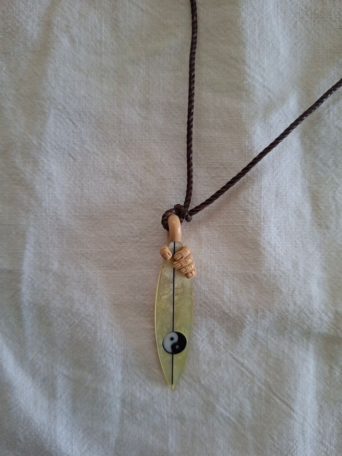 Collier pendentif planche de surf - photo numéro 2