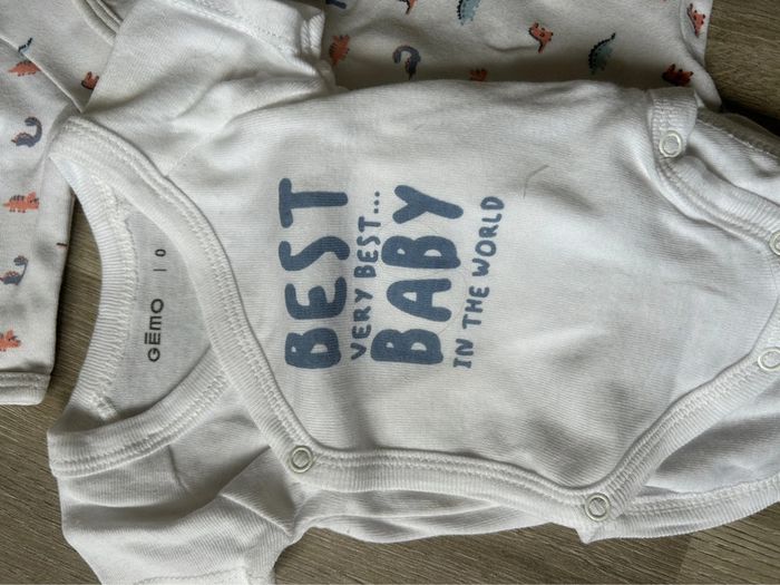 Lot vêtements 0 mois naissance - photo numéro 16