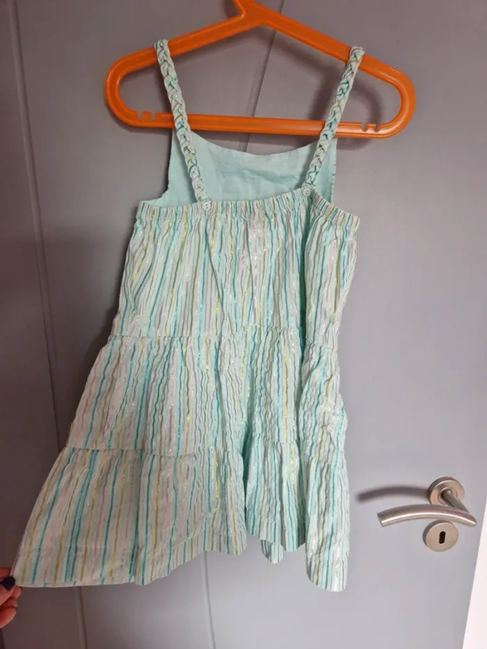 Robe à bretelles. - photo numéro 3
