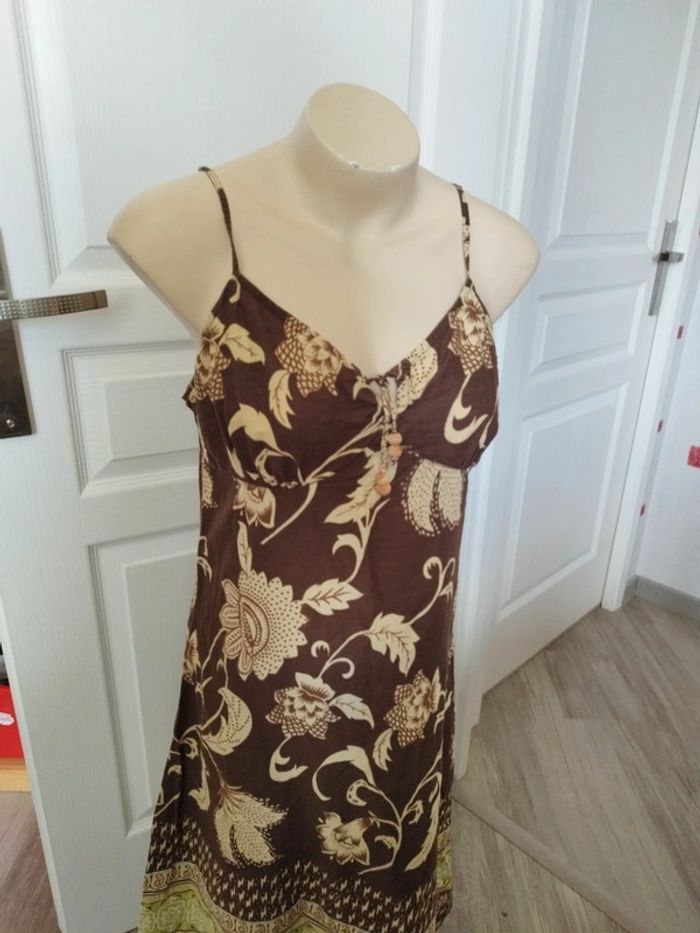 Robe emonite taille 44 - photo numéro 2