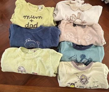 Lot de 7 pyjamas 1 mois