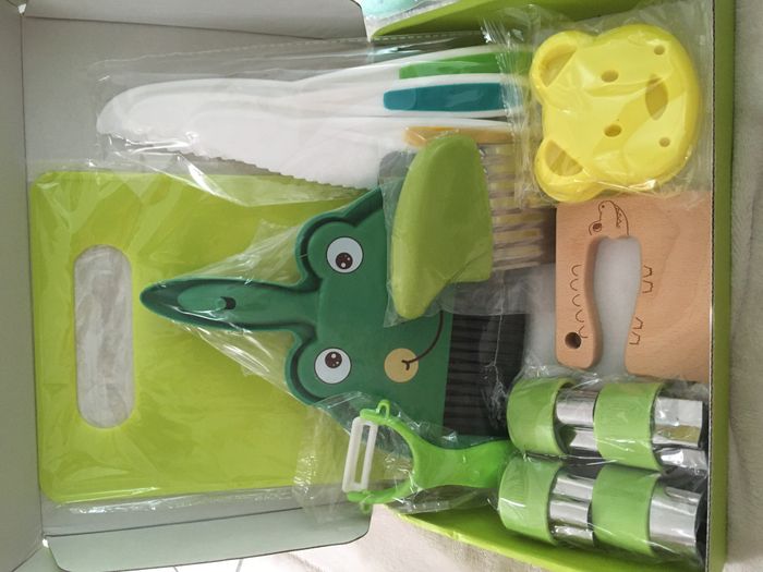 1 kit de cuisine + 1 planche d'équilibre + Gommettes + Craies XXL - photo numéro 2