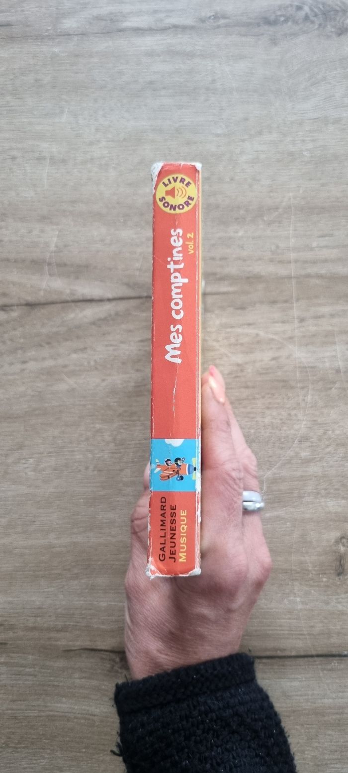 Livre musical : Mes comptines - photo numéro 9