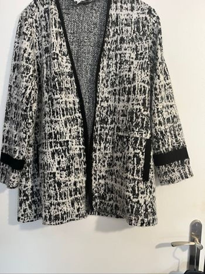 Ensemble veste et pull - photo numéro 3