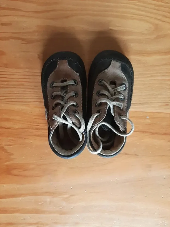Babybotte chaussures montantes de marche mixte pointure 22 - photo numéro 5