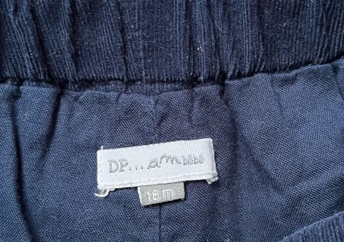 2 pantalons + gilet - 18 mois - photo numéro 5