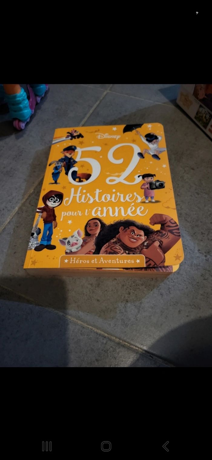 HISTOIRE POUR L ANNEE