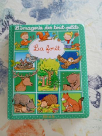 Livre l'imagerie des tout petits la forêt fleurus