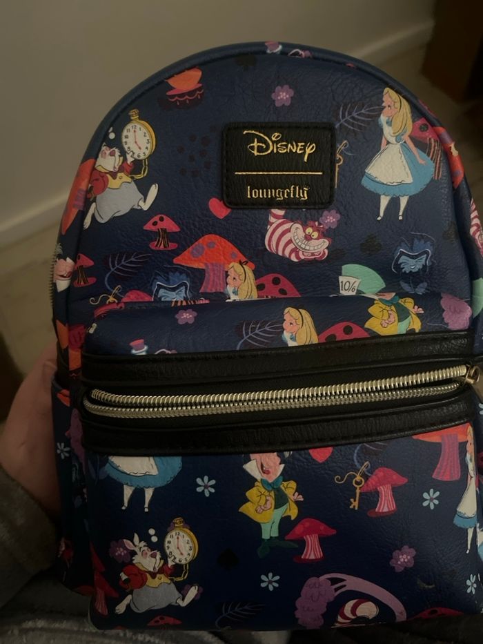 Mini sac à dos Loungefly Disney – Alice au Pays des Merveilles - photo numéro 2