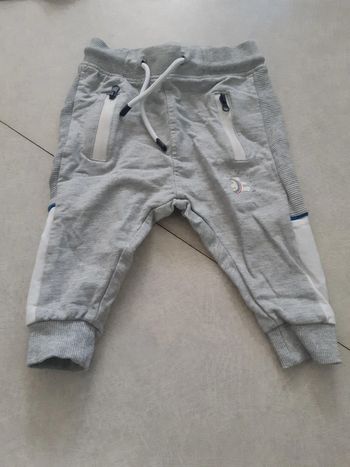 Pantalon Lulu Castagnette t. 12 mois.