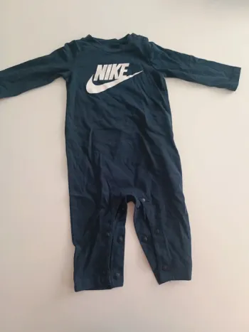 Ensemble Nike 6 mois