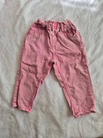 Jean rose fille 6-9 mois  74 cm Primark