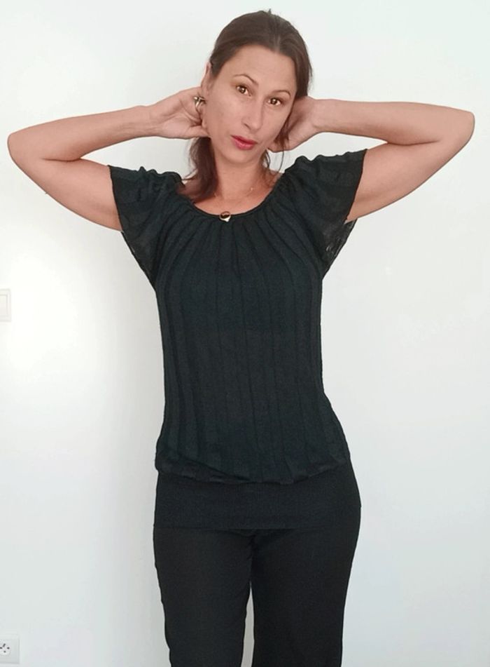 Haut chic pailleté - photo numéro 3