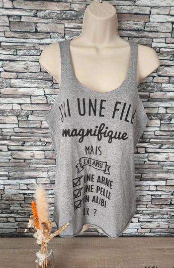 🩶 Joli débardeur avec inscription gris taille unique 🩶