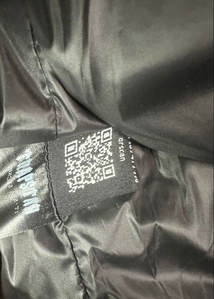 Doudoune Trapstar Noire « It’s a secret » – taille L  avec étiquette - photo numéro 10