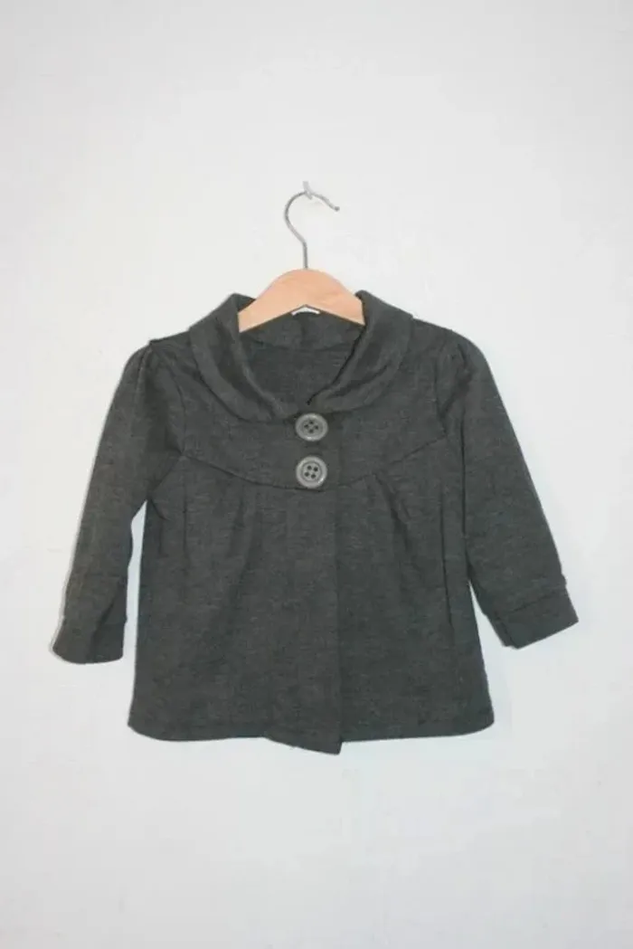 Gilet gris manches 8 ans