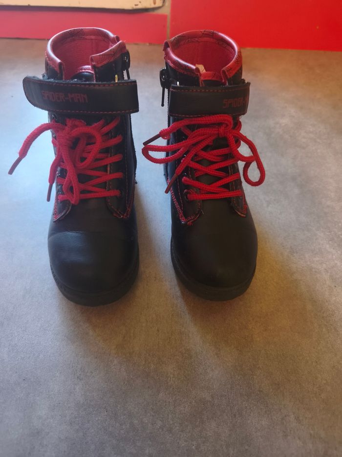 Chaussure spider man - photo numéro 2