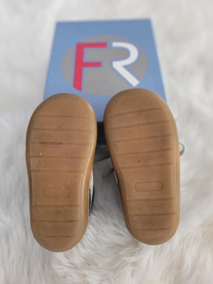 Chaussures 1ère marche - photo numéro 3