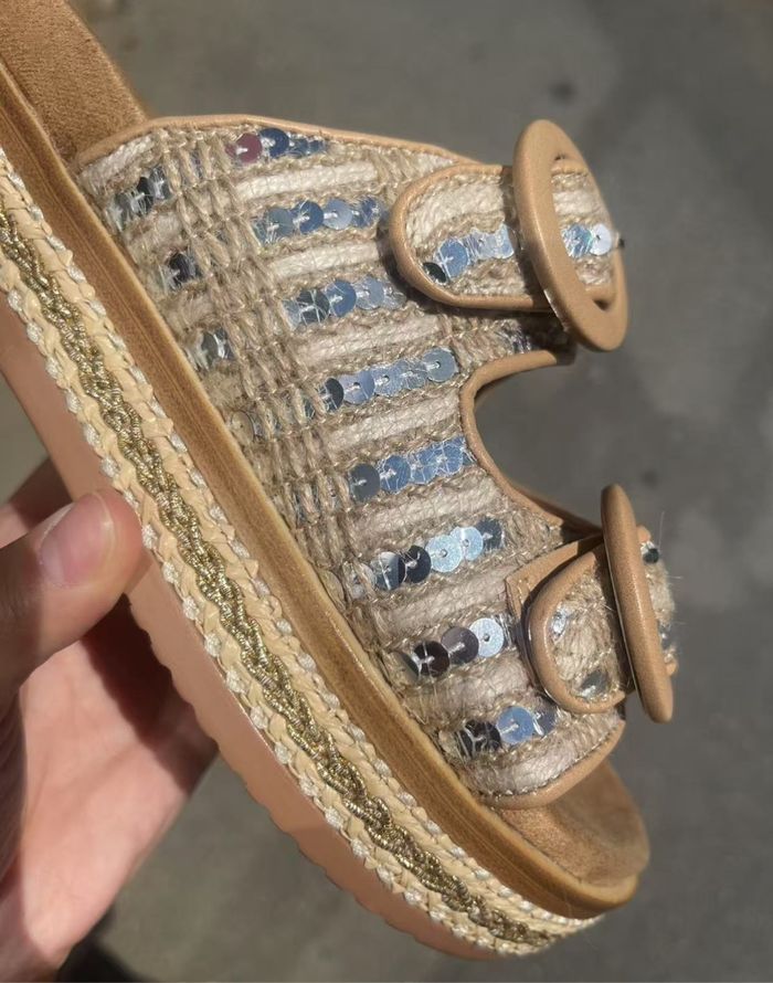 Sandales compensés à sequins - photo numéro 3