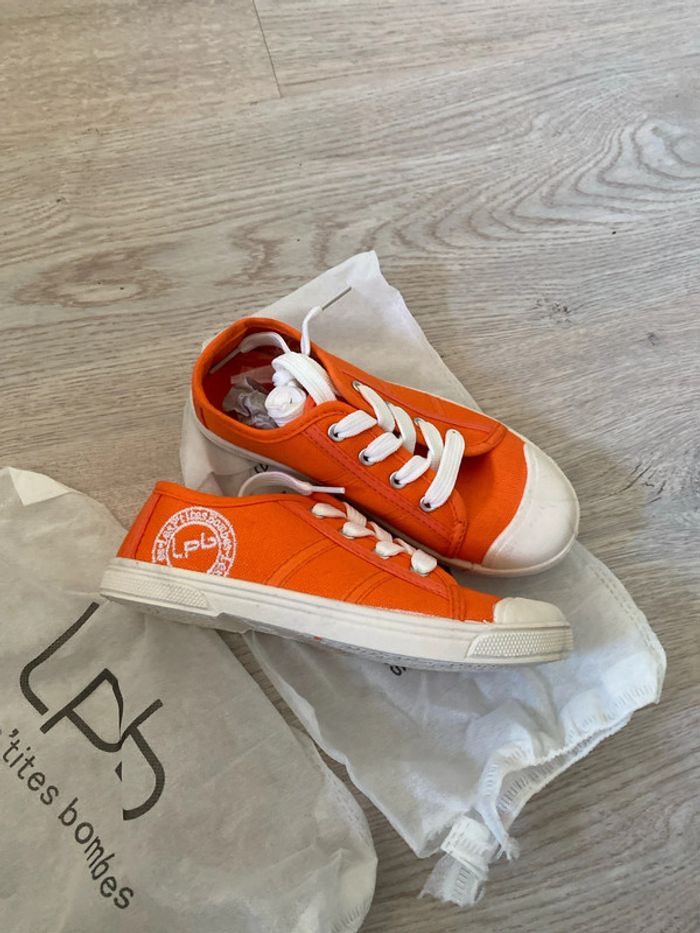 Baskets tennis lpb les p’tites bombes pointure orange 30 Neuves - photo numéro 3