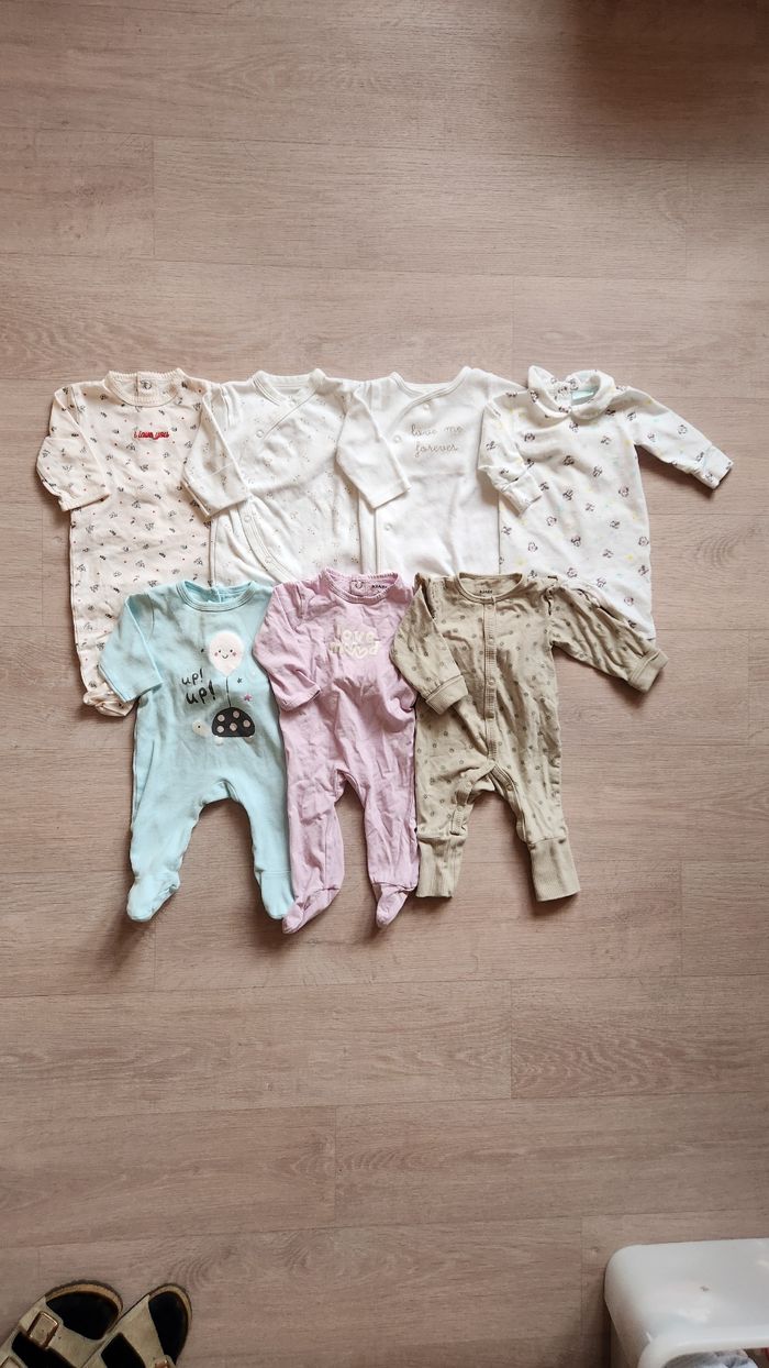 Lot de 7 pyjamas bébé fille – 3 mois – coton
