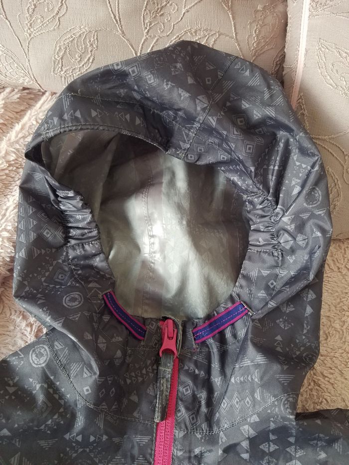 Imperméable fille Quechua T 6 ans Tbe - photo numéro 5