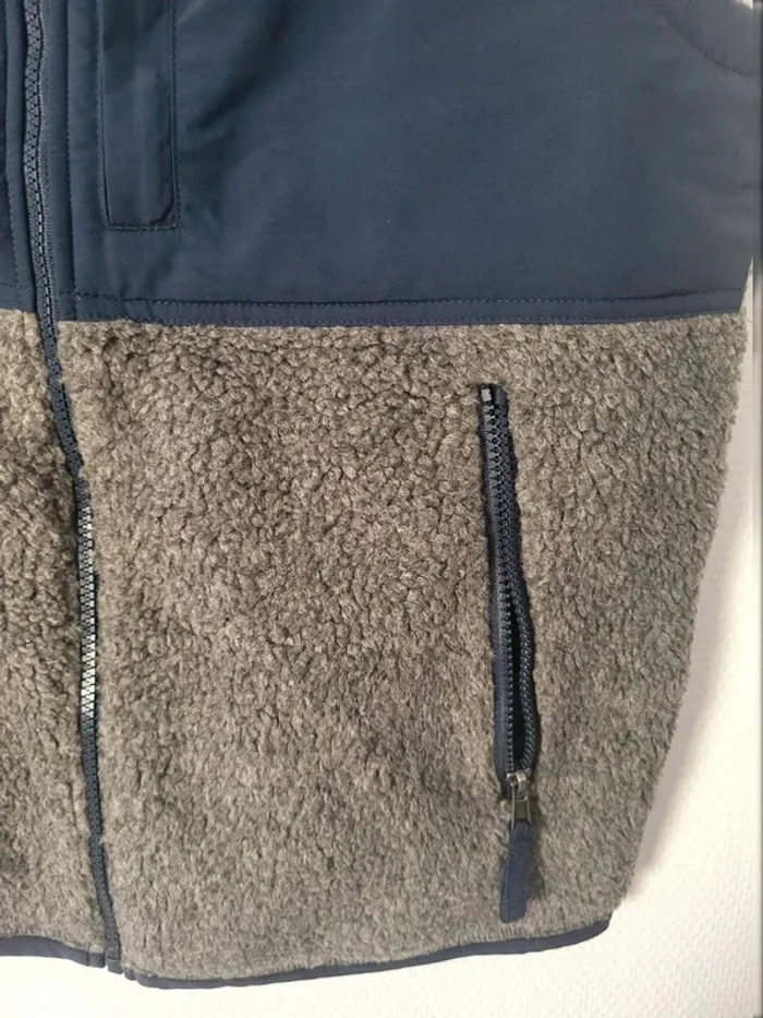 Veste sans manche Ralph Lauren Taille S neuf QR code - photo numéro 2