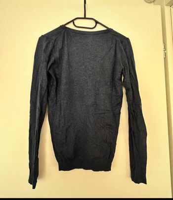 Pull bleu fin 