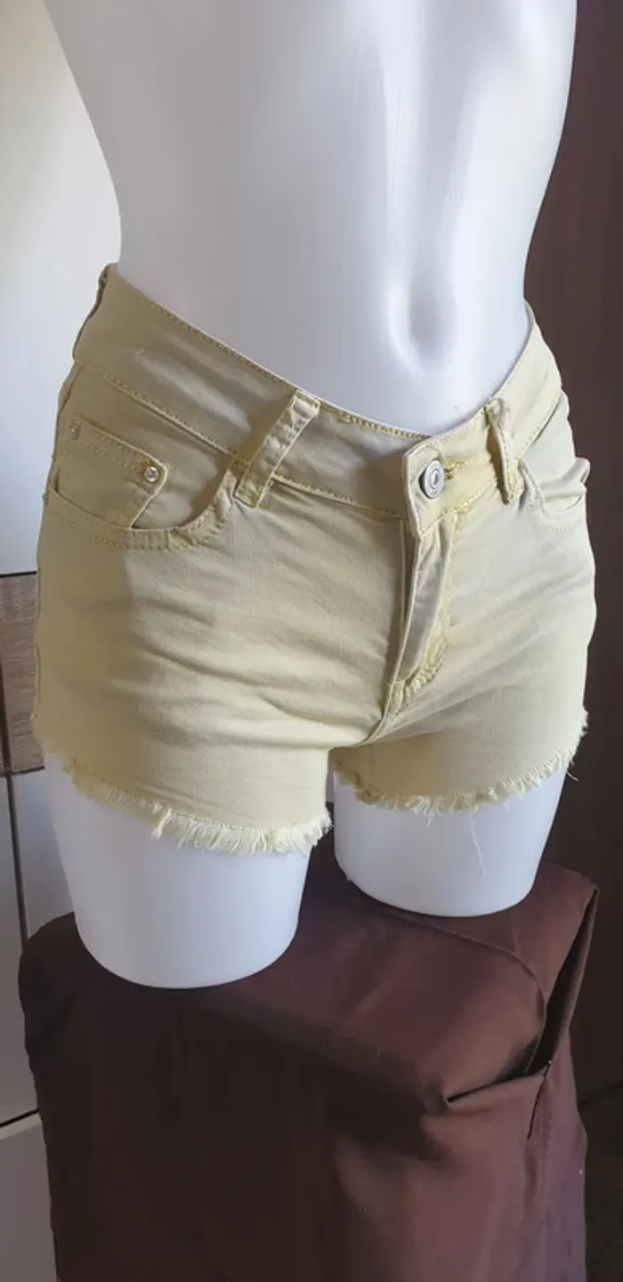 💛 Mini Short femme 💛 - photo numéro 7